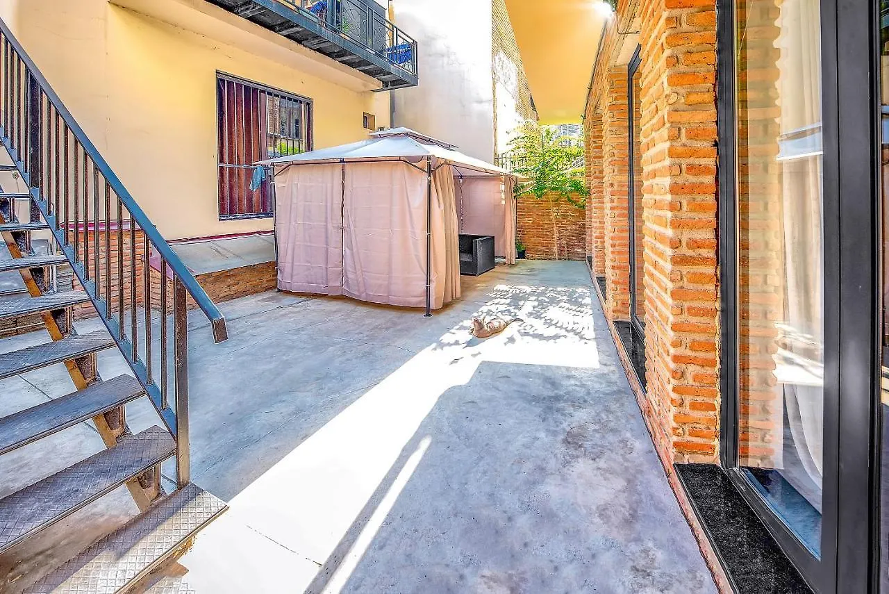 Hb Apartments Amaghleba Tbiliszi Grúzia